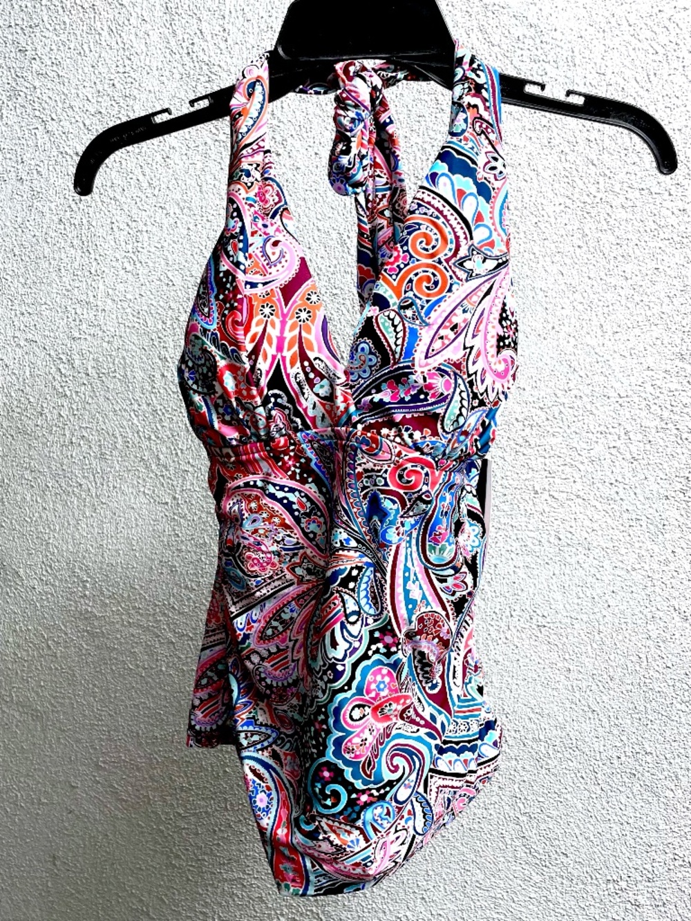 LA BLANCA PAISLEY HALTER SWIM TOP SIZE 8 NWT